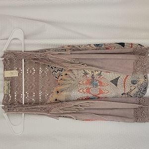 Gimmicks by BKE Vest type cami